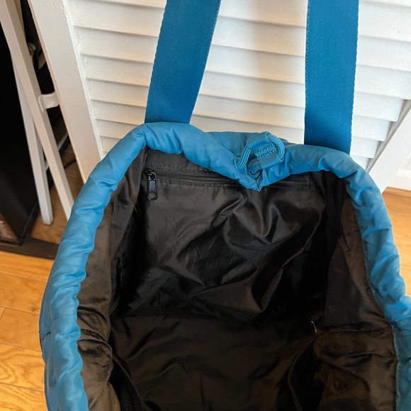 EUC Under Armor Nylon Tote Bag - Picture 5 of 5